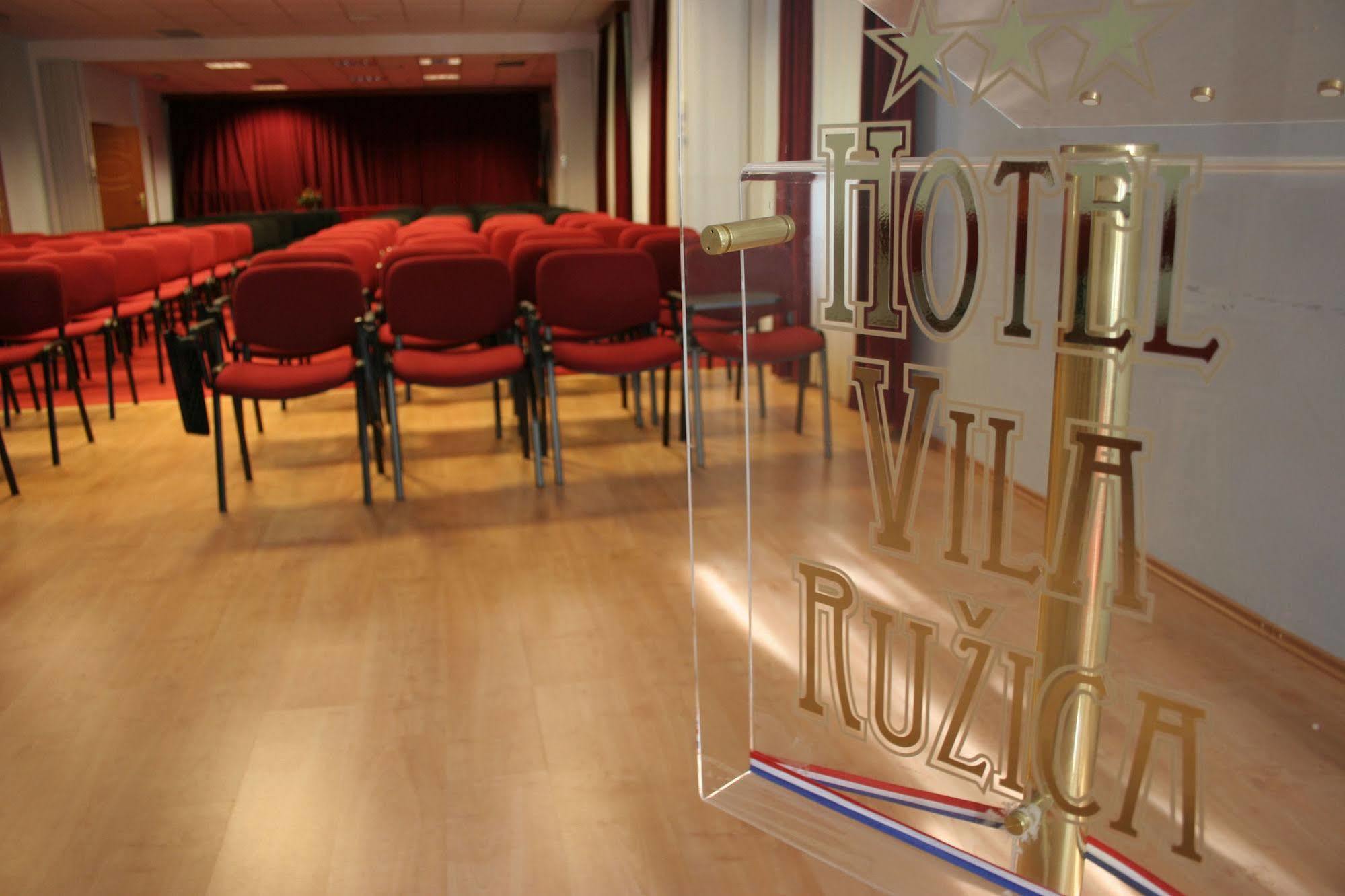 Hotel Vila Ruzica- Glavna Zgrada I Depandanse Цриквеница Экстерьер фото